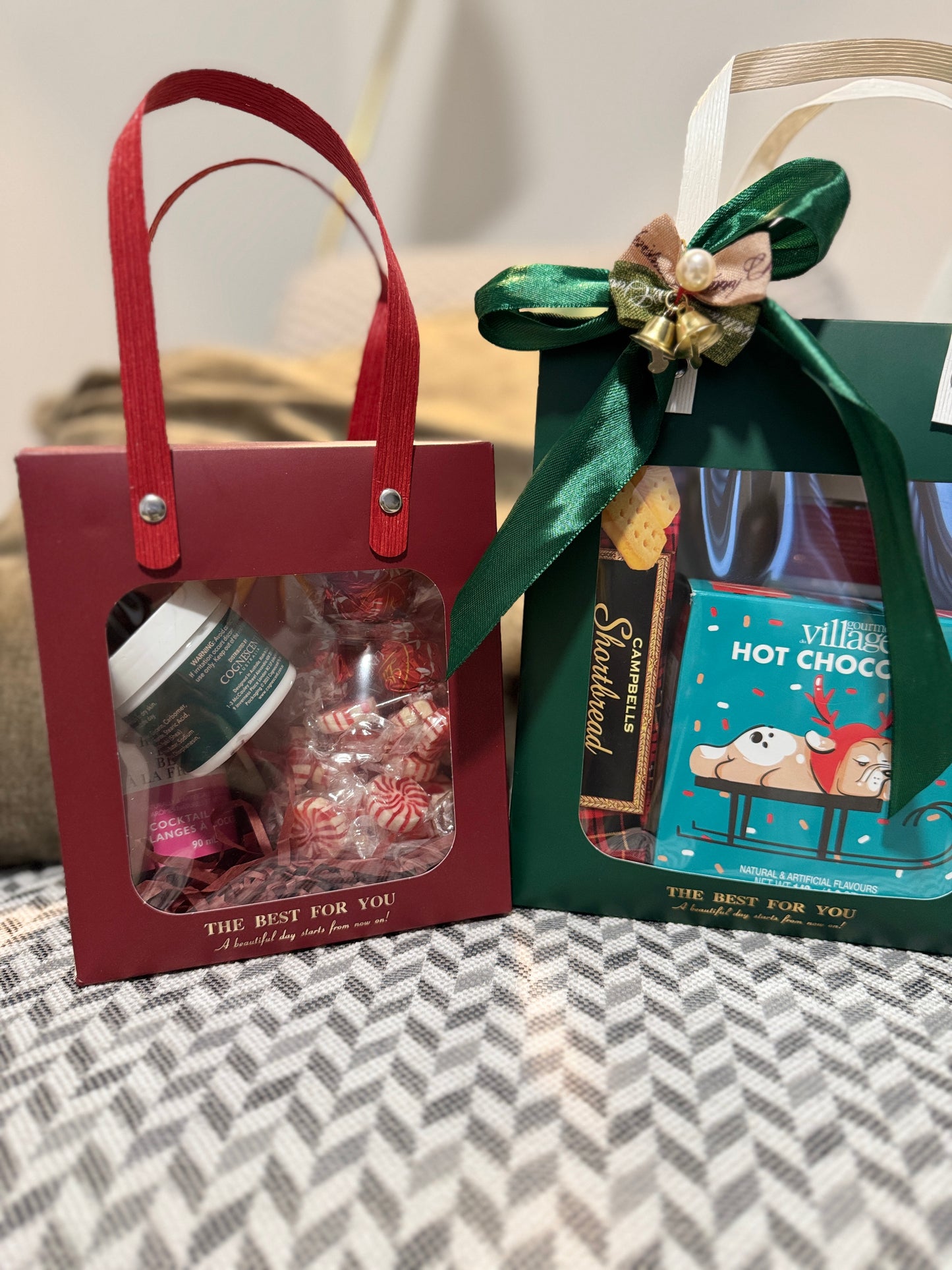 Holiday Gift Box Set – Christmas Hot Chocolate & Self-Care Treats | Festive Gift Bag for Friends, Family & Coworkers